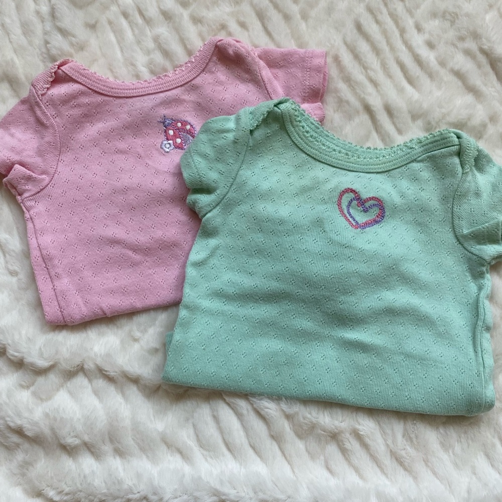 Two pack short-sleeved onesies - BUNDLE ME!